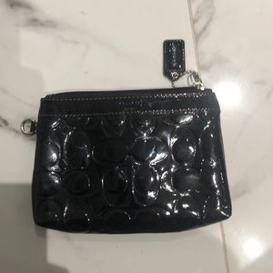 Black AUTHENTIC Coach clutch